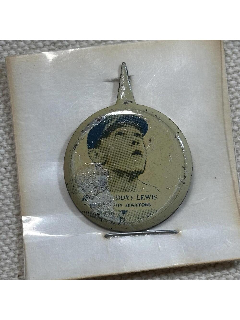 Vintage Buddy Lewis Senators‎ Pinback Baseball 1930s Tab Charm Rare